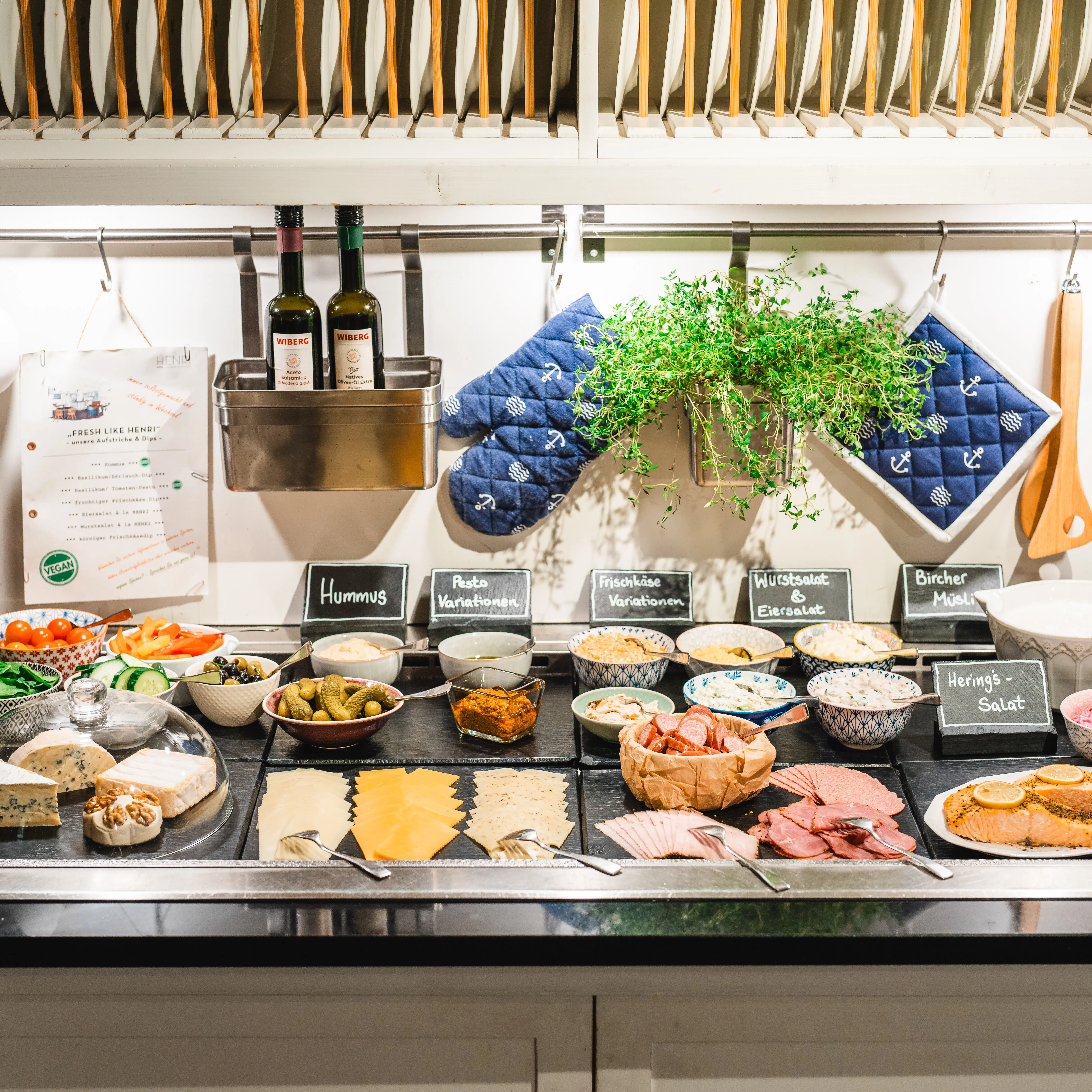 Breakfast buffet at HENRI Hamburg Breakfast buffet with a selection of cold meats and cheeses
