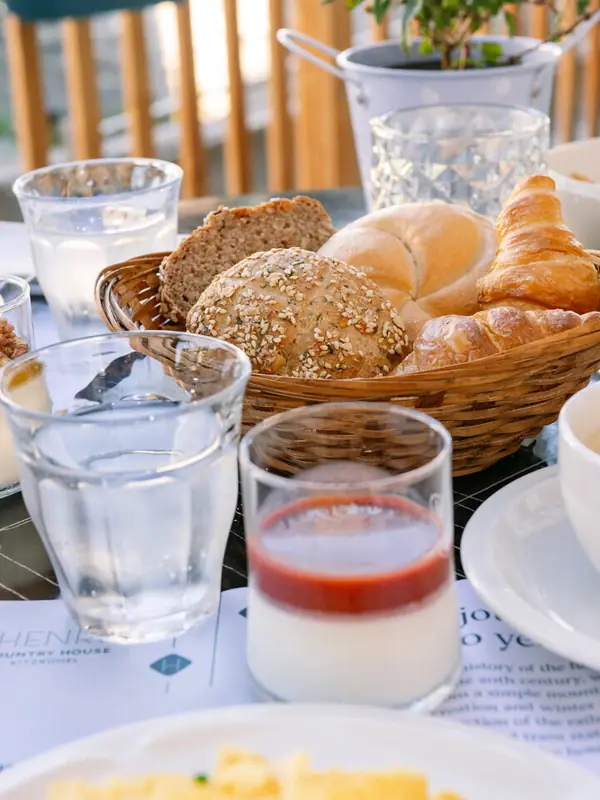 Breakfast A table with food and drinks on it.